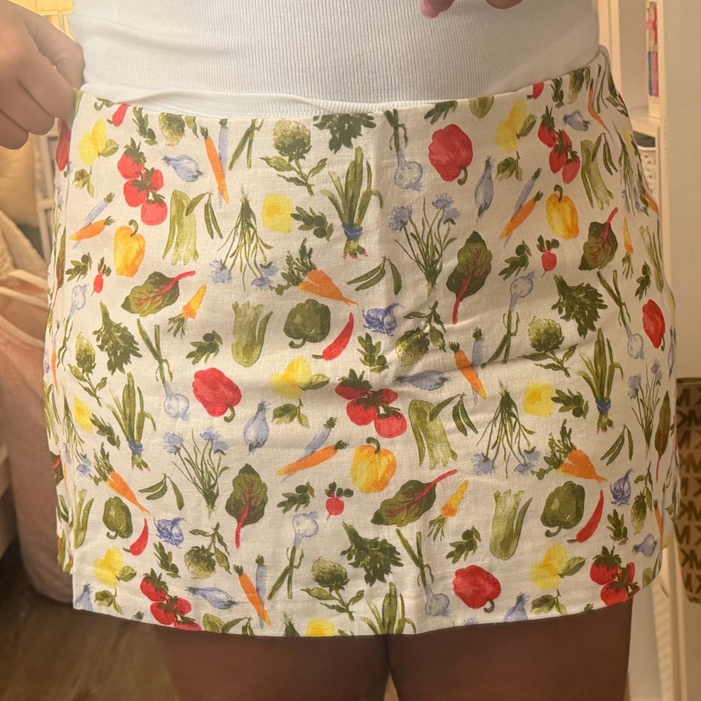 The A&F Scarlett Mid Rise Linen-Blend Mini Skot - Picture 3 of 8